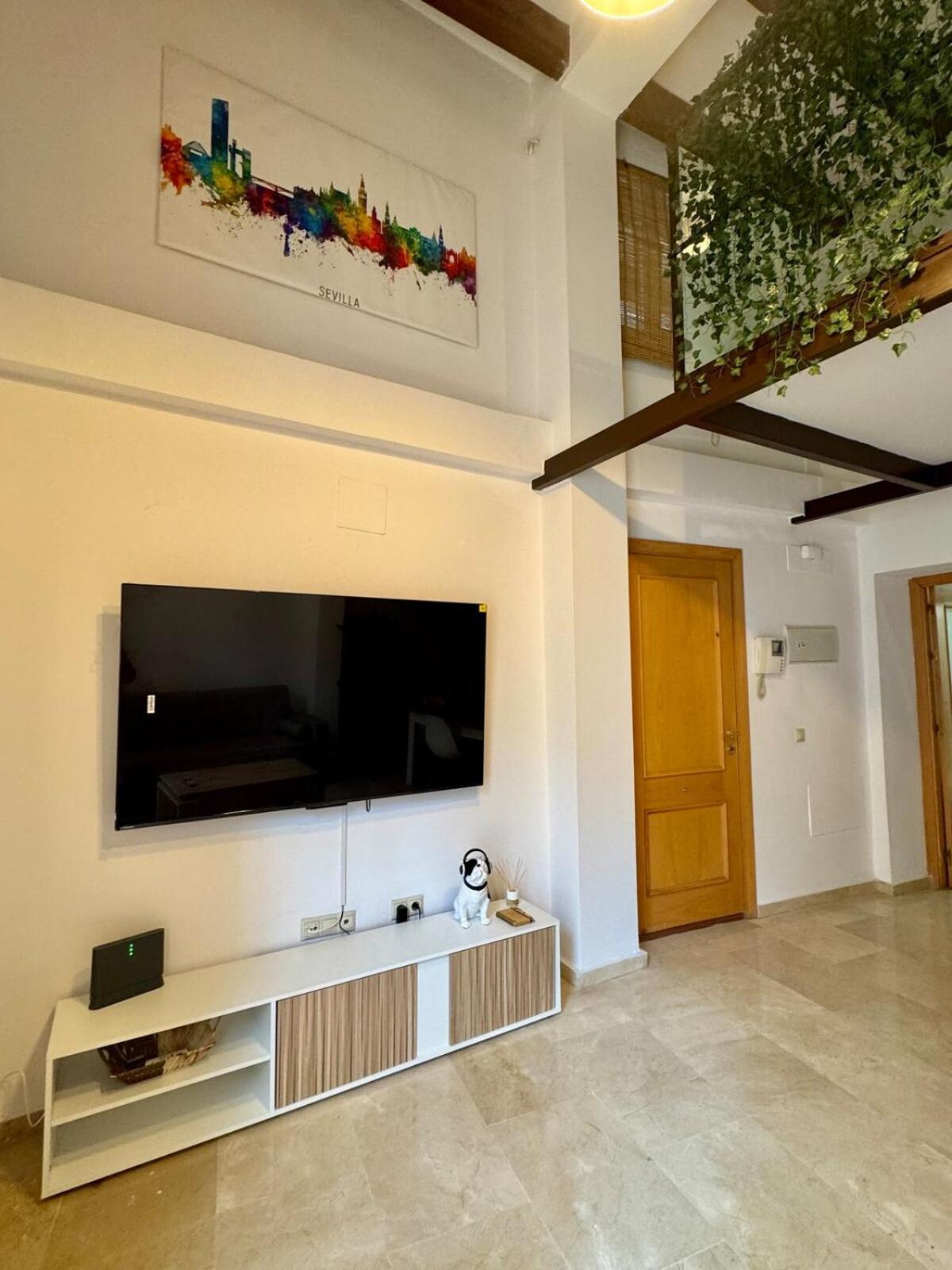 Exclusive Alameda Seville